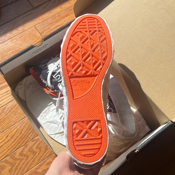 Converse - Unisex High Top Shoes (Size Men 8.5) - Picture 4 of 7